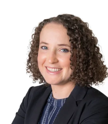 Juliana Zatz-Watkins Headshot